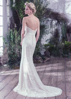 Lottie, Maggie Sottero