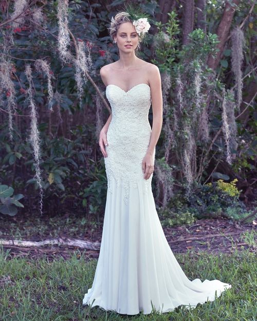 Lana, Maggie Sottero