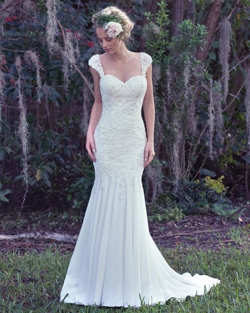 Lana, Maggie Sottero