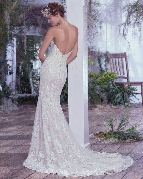 Mirelle, Maggie Sottero