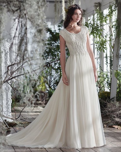 Sabina, Maggie Sottero