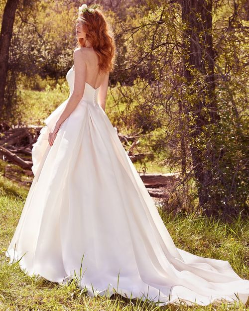 Bianca, Maggie Sottero