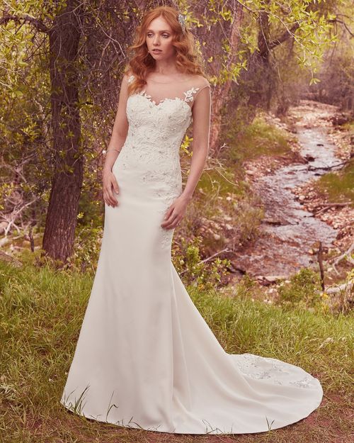 Dion, Maggie Sottero