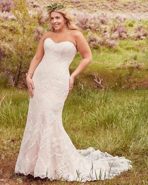 Kirstie, Maggie Sottero