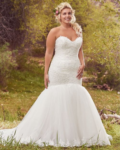 Lansing, Maggie Sottero