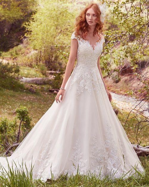 Lena, Maggie Sottero