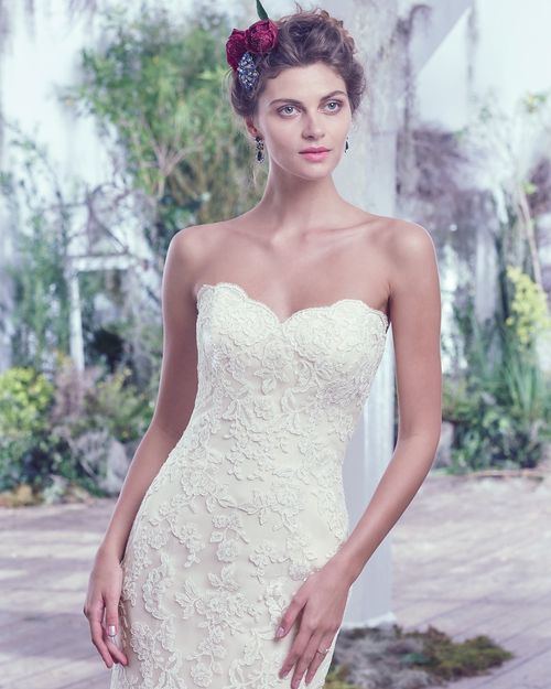 Valerie, Maggie Sottero