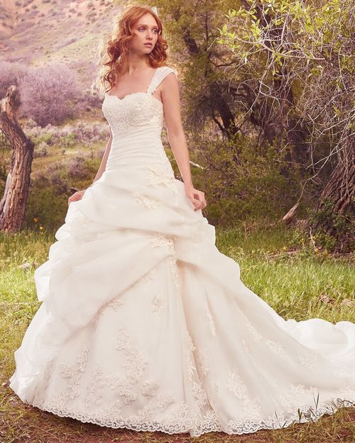 Zada, Maggie Sottero