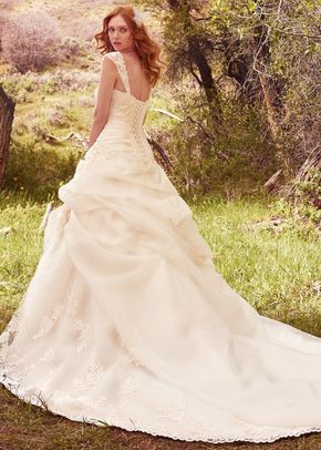 Zada, Maggie Sottero