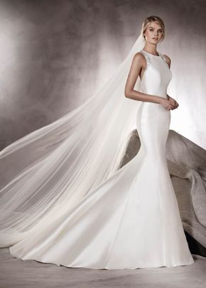 AGNES, Pronovias