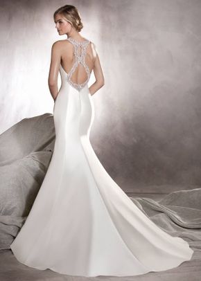 AGNES, Pronovias