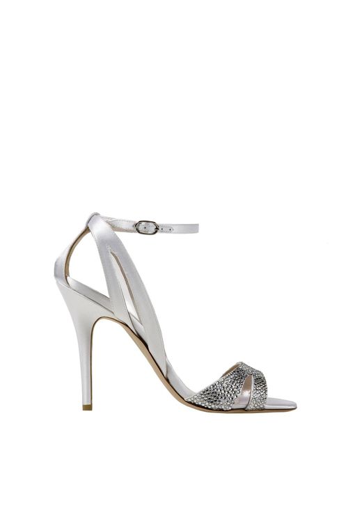 Avril Cristal, Monique Lhuillier
