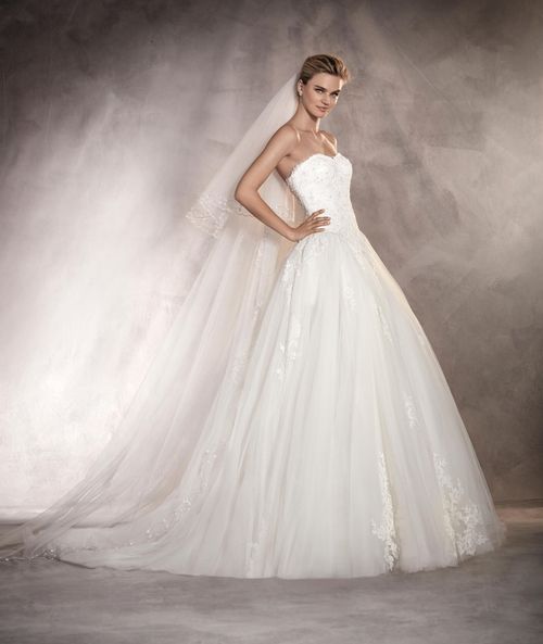 ALCAZAR, Pronovias