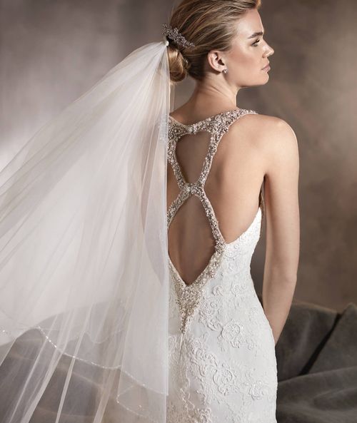 ALEXIA, Pronovias