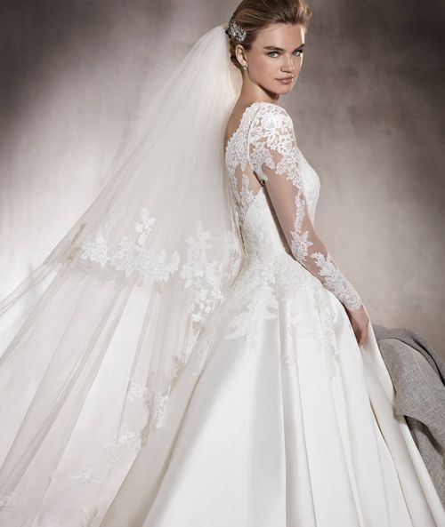 ALHAMBRA, Pronovias