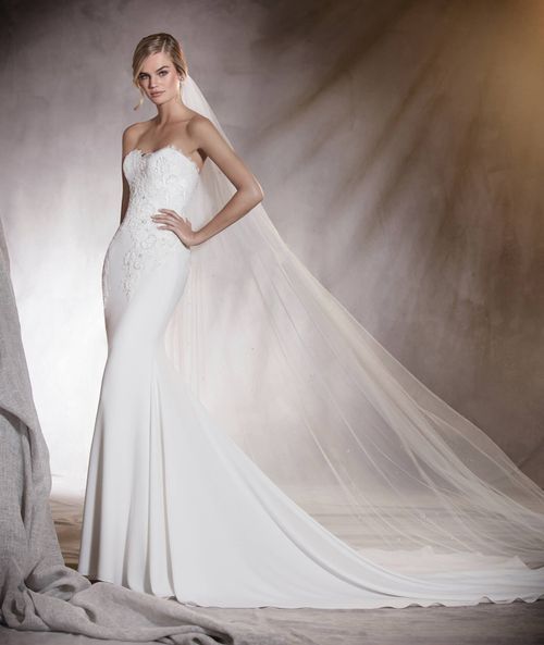 ALICIA, Pronovias