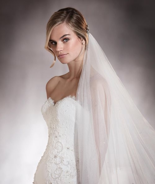 ALICIA, Pronovias