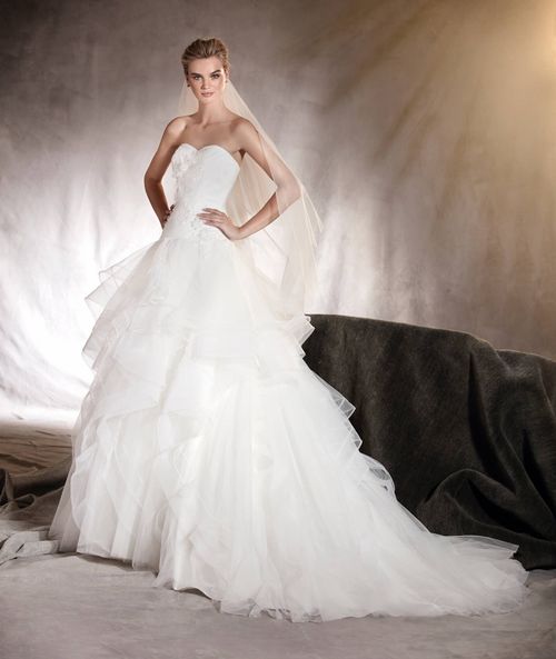 ALISON, Pronovias