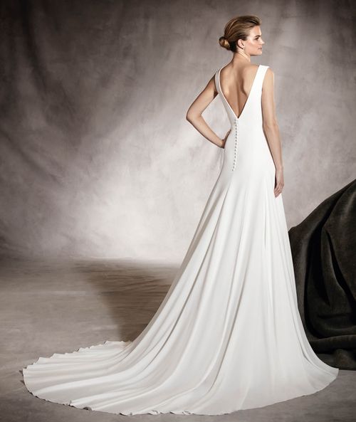 AMAYA, Pronovias