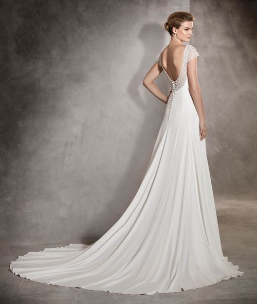 ANA, Pronovias