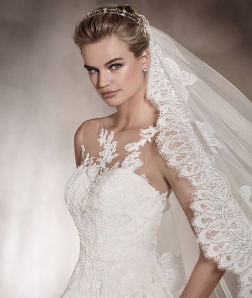 ANGELICA, Pronovias