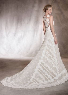 ARIANA, Pronovias