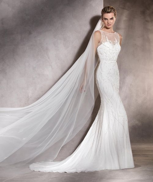 ASHLEY, Pronovias