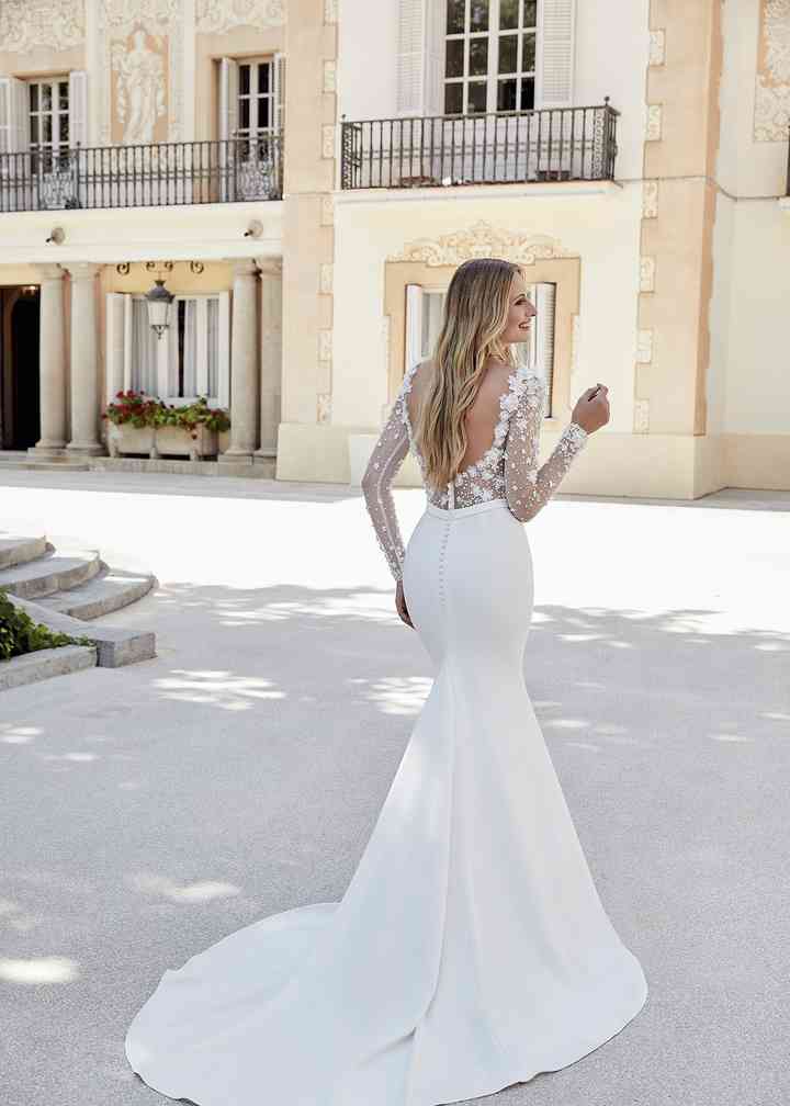 Wedding Dresses by Ronald Joyce 