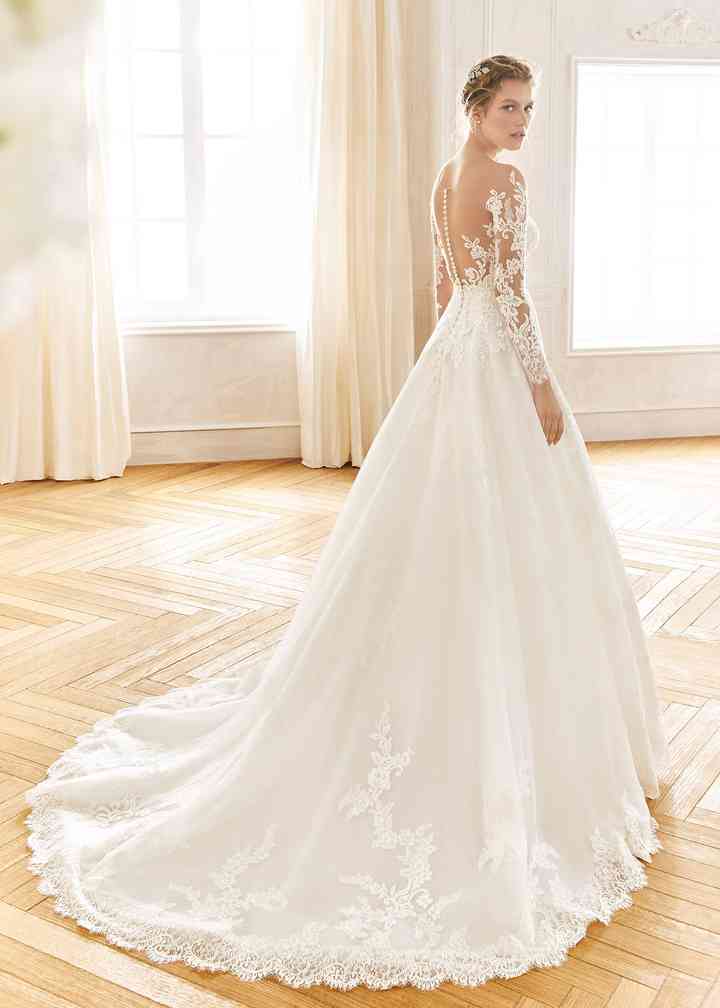 Wedding Dresses by St. Patrick La Sposa - BADAJOZ - WeddingWire.ca