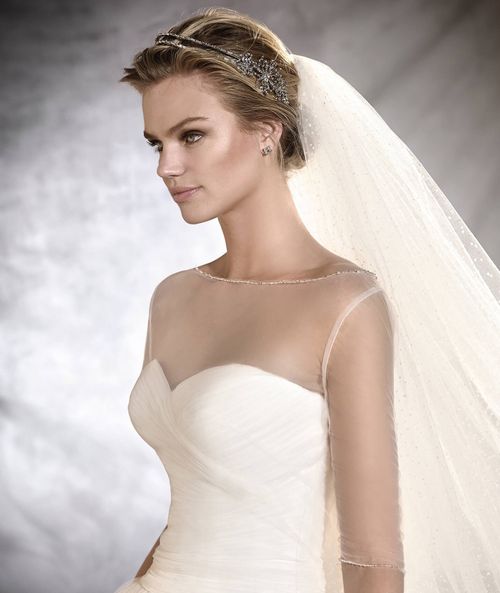 OZANA, Pronovias