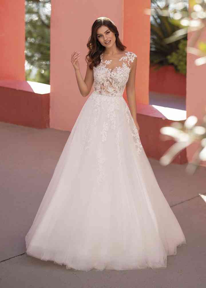 White One Wedding Dresses in Canada