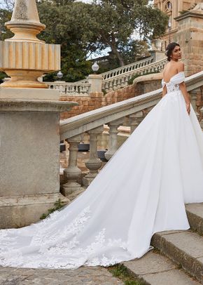 FELICITY, Pronovias