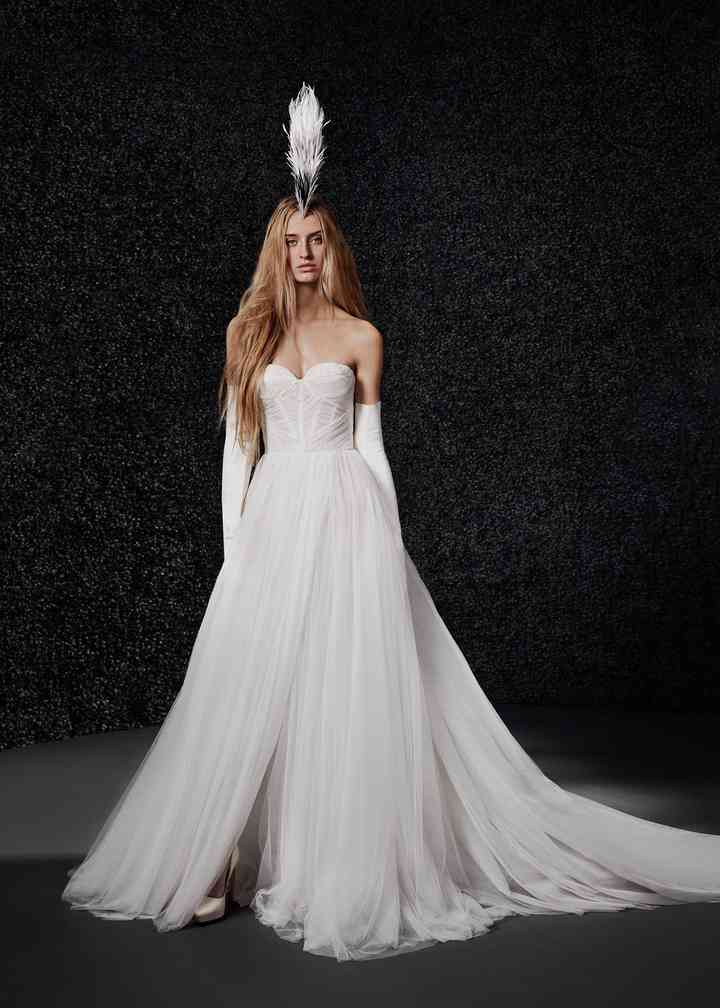 Wedding Dresses by Vera Wang Bride - LOANA - WeddingWire.ca