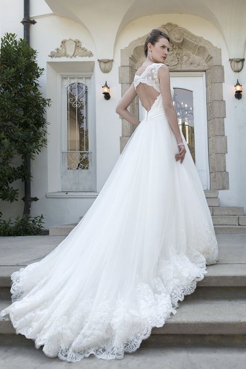 Wedding Dresses by Venus Bridal - VE8219 - Weddingwire.ca