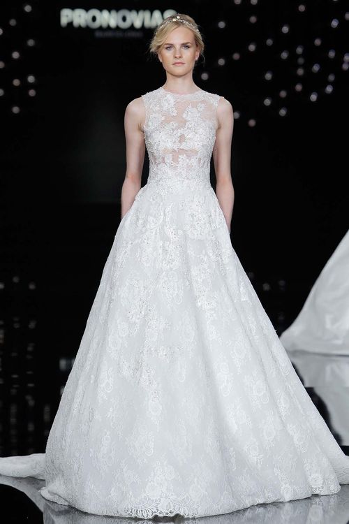 P_39, Pronovias