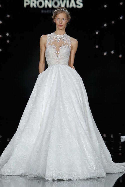 P_41, Pronovias