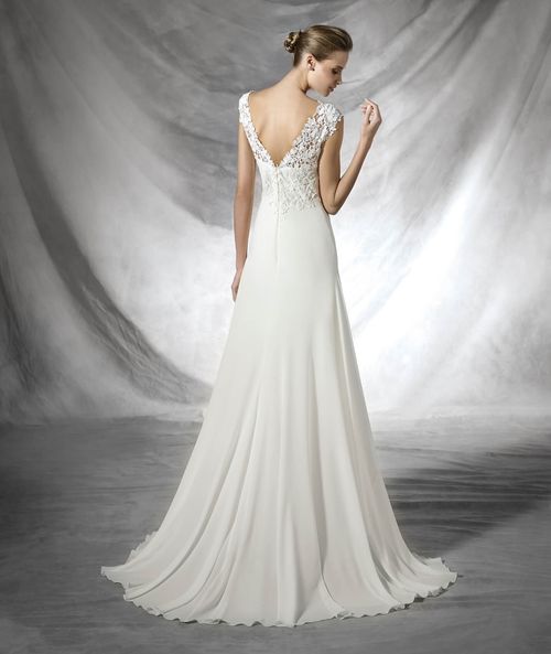 TACEY, Pronovias