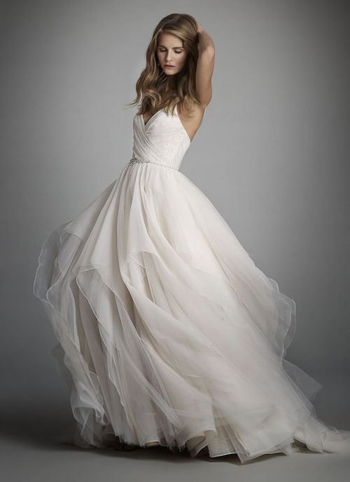 9705, Alvina Valenta