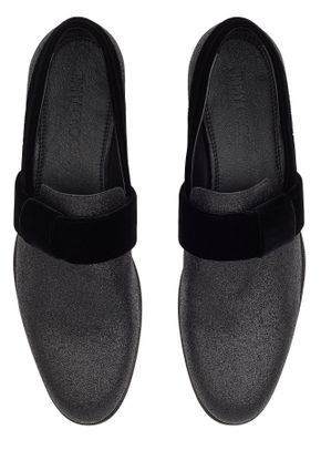 JOHN R, Jimmy Choo