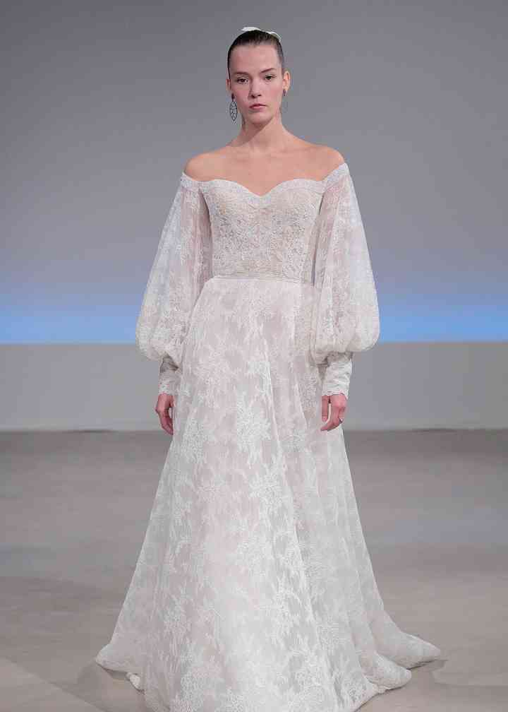 Wedding Dresses by Isabelle Armstrong - Caroline - WeddingWire.ca