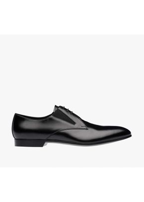 PR 15, Prada
