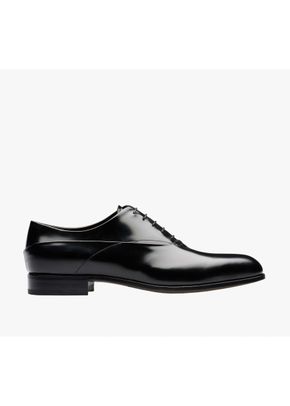 PR 13, Prada
