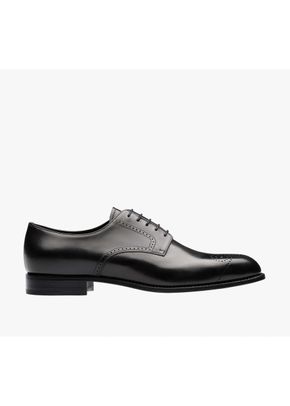 PR 10, Prada