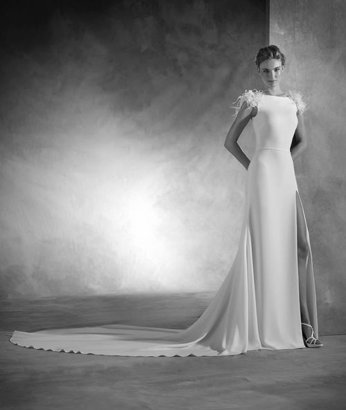 NAOMI, Atelier Pronovias