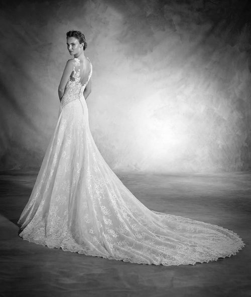 NASIRA, Atelier Pronovias