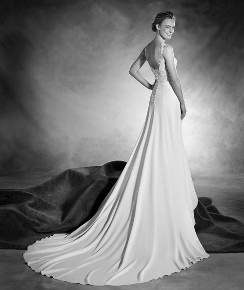 NATIA, Atelier Pronovias