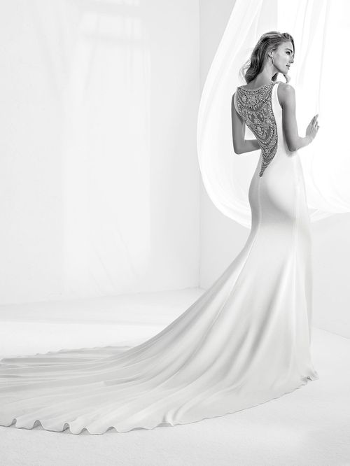Wedding Dresses by Atelier Pronovias - RAFIA - WeddingWire.ca