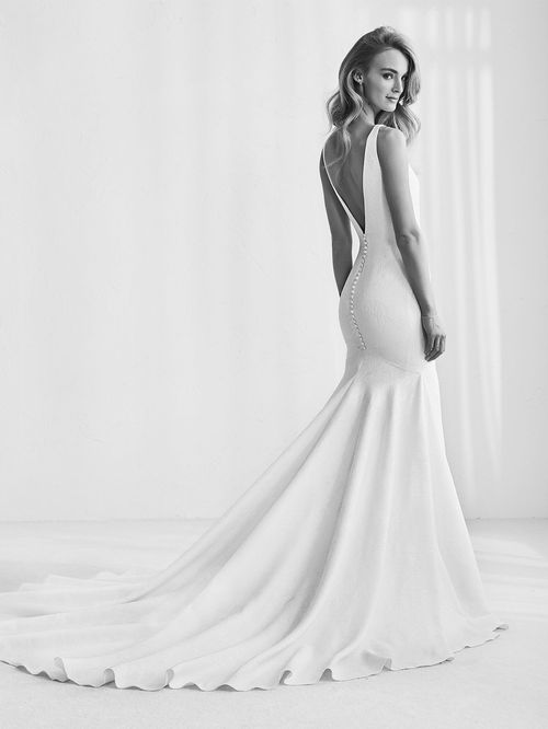 RAIM, Atelier Pronovias