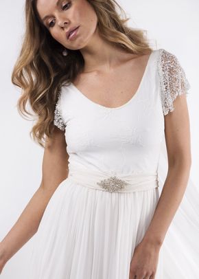 Ricci, Grace Loves Lace