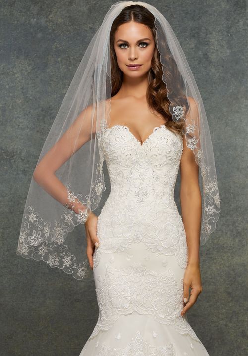 VL1043, Morilee
